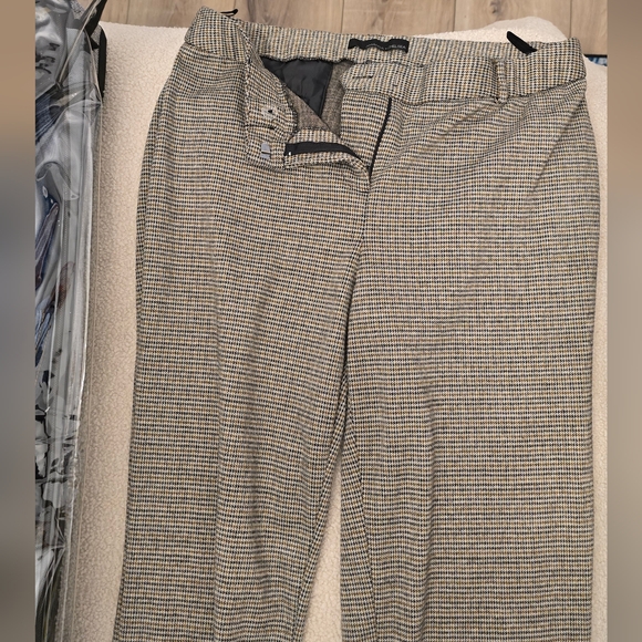 Women's Amanda + Chelsea Gray Checkered dress Pants - Picture 5 of 5